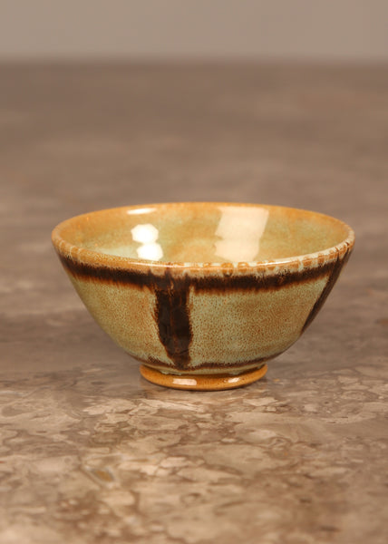 Small studio pottery bowl by Coldstone Pottery, Cotswolds, UK